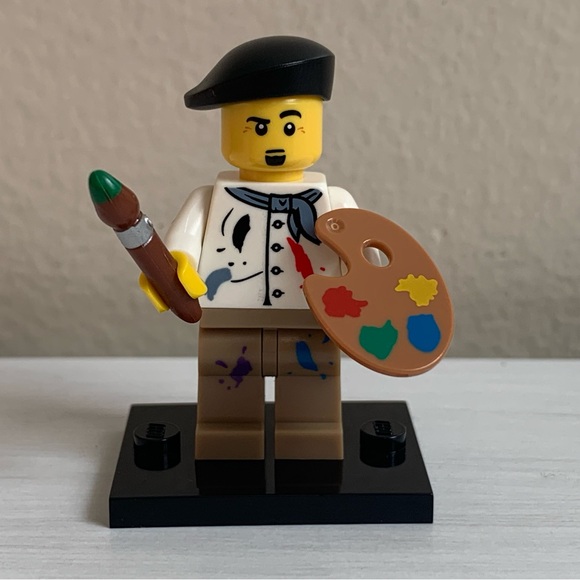 Lego Other - LEGO 8804 Series 4 Artist Minifigure with Accessories & Stand